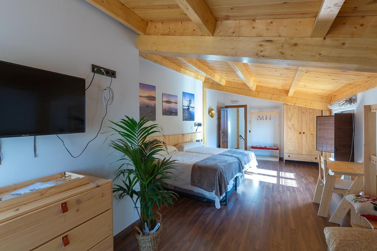 La Rosaleda Leon - Casa Rural - Hospital de Órbigo المظهر الخارجي الصورة