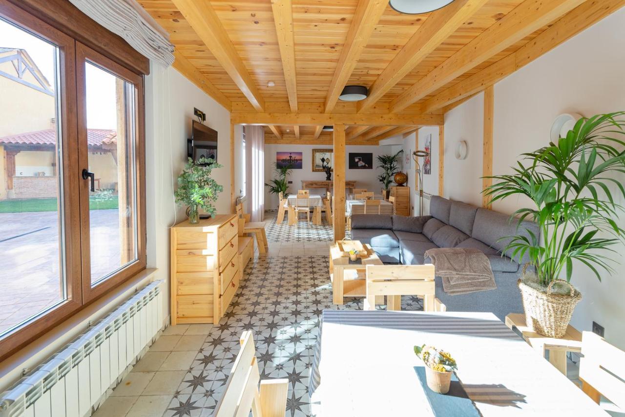 La Rosaleda Leon - Casa Rural - Hospital de Órbigo المظهر الخارجي الصورة